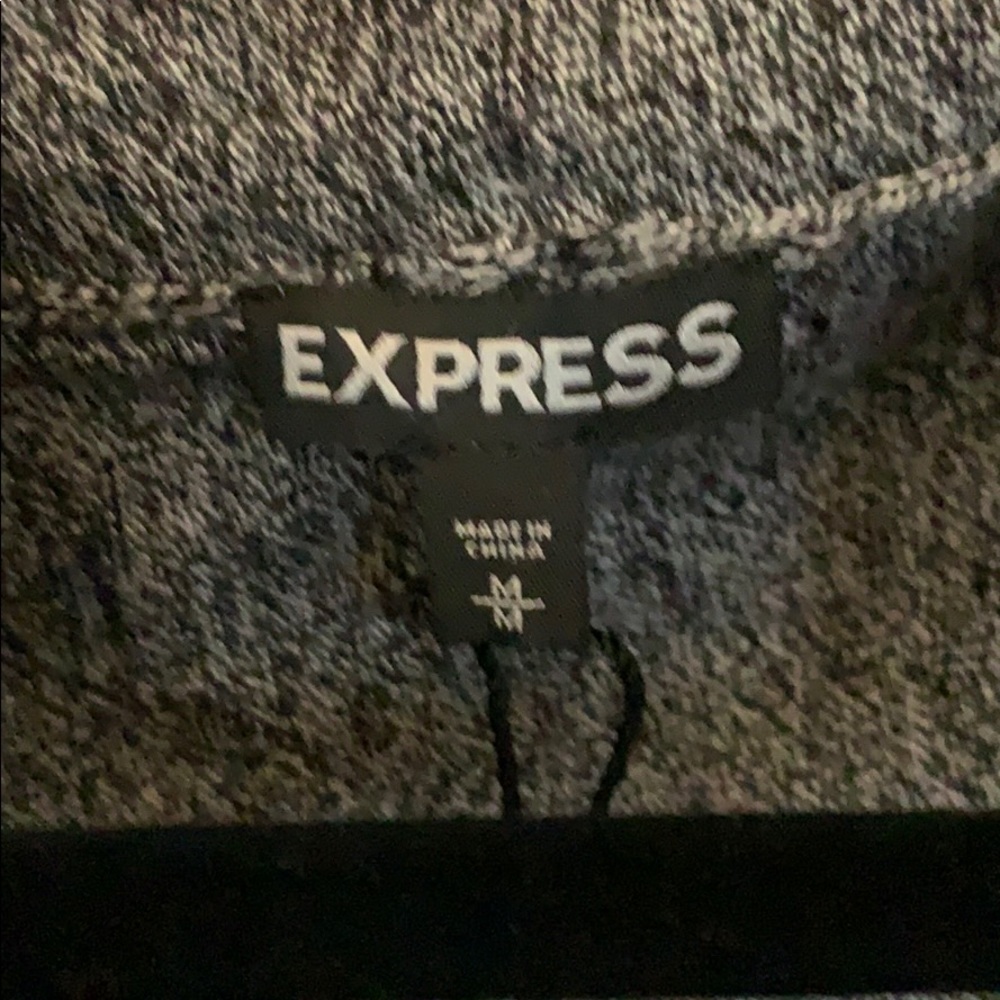 Express Cardigan - Picture 5 of 6